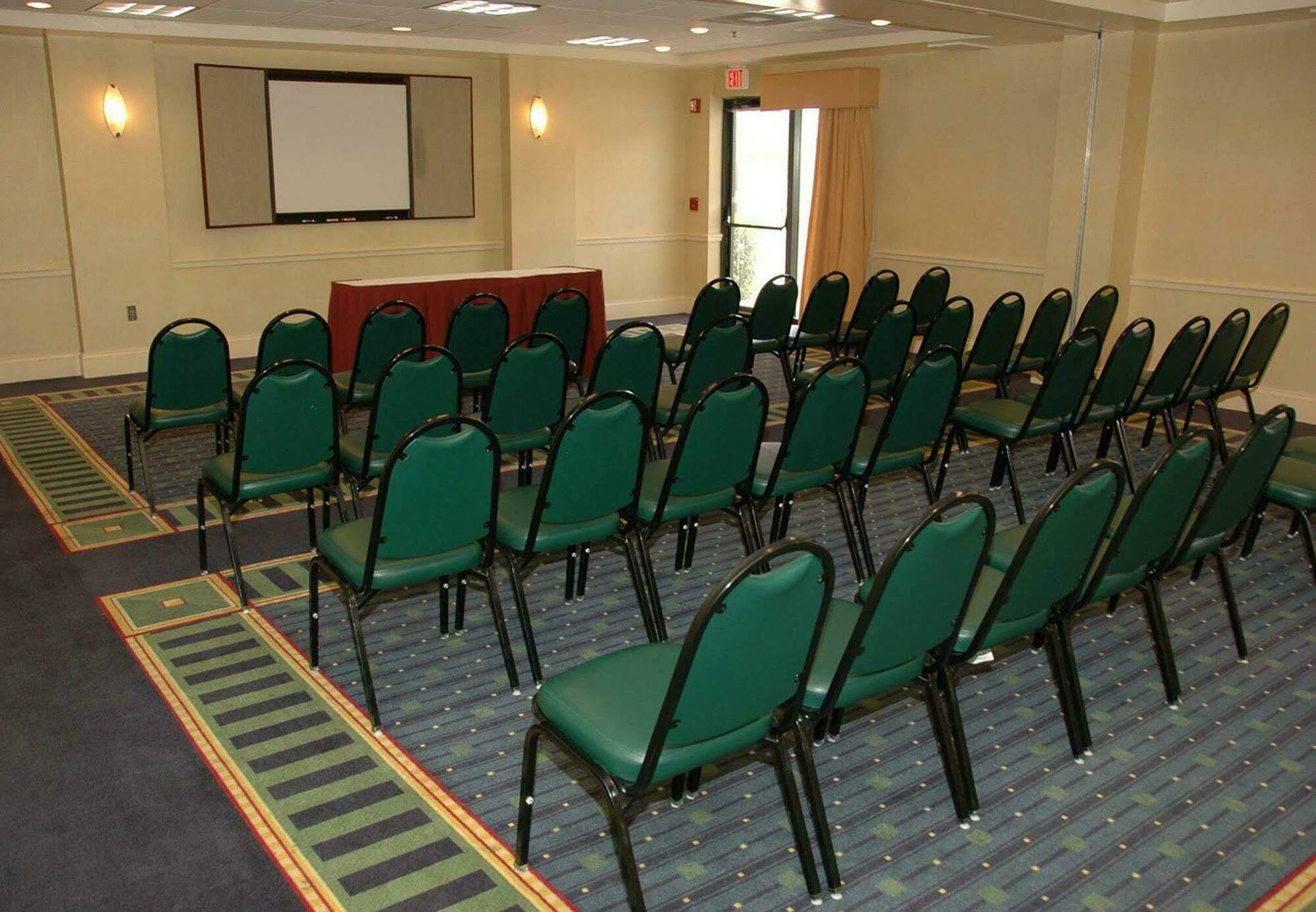 Springhill Hobby Airport Otel